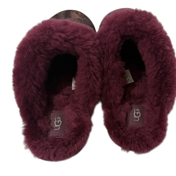 UGG Sparkle Slipper Burgundy Sequin Shearling Women’s Sz10 Like NWOT - Picture 5 of 10